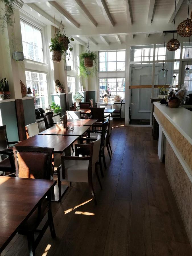 Bed & Brasserie Het Kosthuys Синт-Мартенсдейк Экстерьер фото